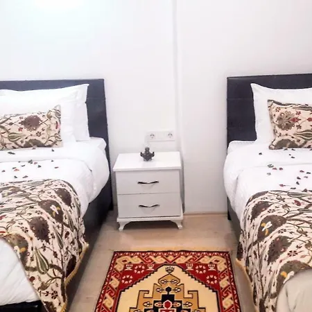 Golden Life اسطنبول