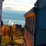 Golden Life Aparthotel 3*