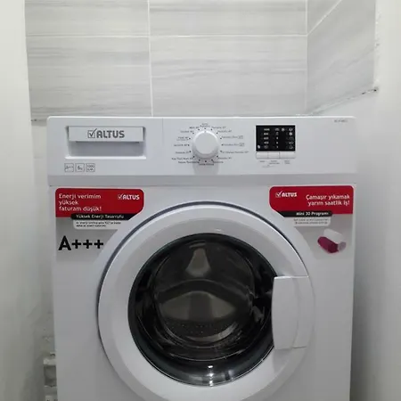 Aparthotel Golden Life 3*
