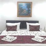 Aparthotel Golden Life